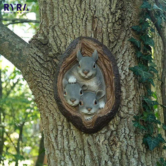 Resin Simulation Sculpture 3 Squirrels Tree Hugger Decor Figures Novelty Art Outdoor Tree Hole Statue Creative Outdoor Garden - yourcasuallifestore